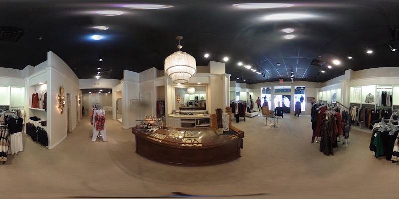 Joni's Boutique